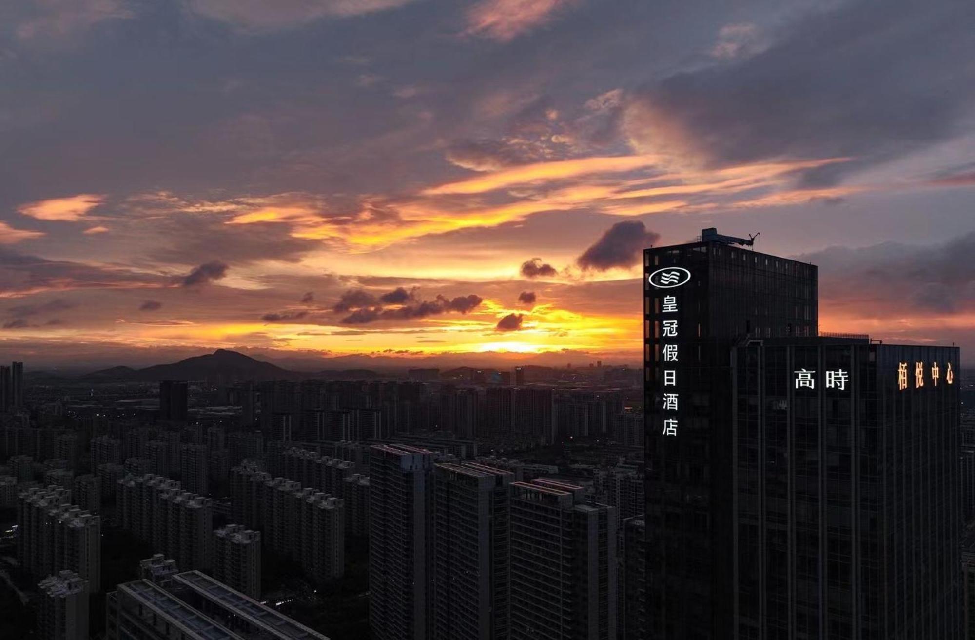 Crowne Plaza Hangzhou Linping By Ihg 外观 照片