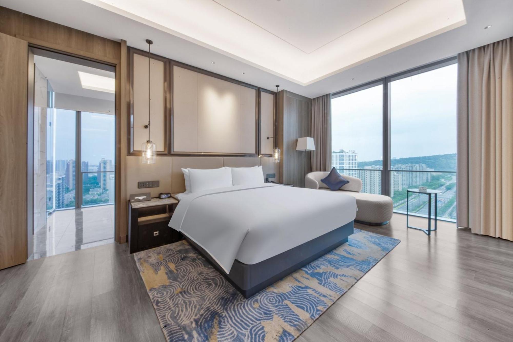 Crowne Plaza Hangzhou Linping By Ihg 外观 照片